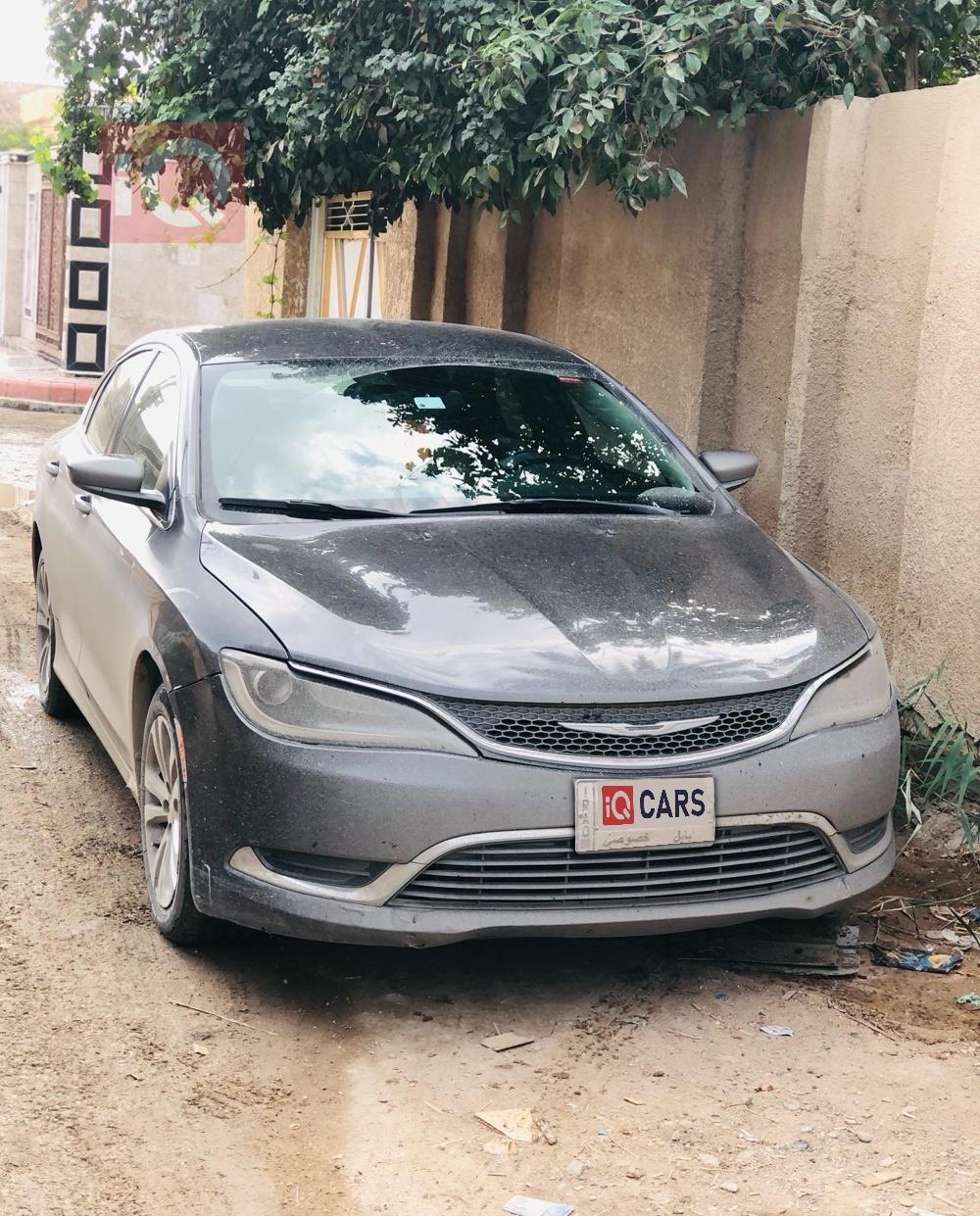 كرايسلر 200